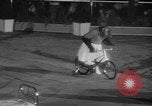 Immagine di Circus Show in Inghilterra Regno Unito, 1949, secondo 36 filmato di repertorio 65675073139