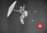 Immagine di Circus Show in Inghilterra Regno Unito, 1949, secondo 55 filmato di repertorio 65675073139