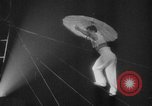 Immagine di Circus Show in Inghilterra Regno Unito, 1949, secondo 57 filmato di repertorio 65675073139