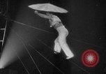 Immagine di Circus Show in Inghilterra Regno Unito, 1949, secondo 60 filmato di repertorio 65675073139
