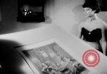 Immagine di Stile di vita Francia, 1949, secondo 8 filmato di repertorio 65675073140