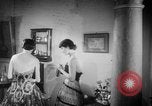 Immagine di Stile di vita Francia, 1949, secondo 18 filmato di repertorio 65675073140