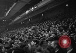 Standbild Eishockeymatch New York United States USA, 1949, aus Sekunde 50 historischem Filmmaterial Videoclip 65675073141