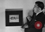 Standbild Malerei Ausstellung New York United States USA, 1936, aus Sekunde 24 historischem Filmmaterial Videoclip 65675073144