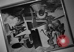 Standbild Malerei Ausstellung New York United States USA, 1936, aus Sekunde 56 historischem Filmmaterial Videoclip 65675073144