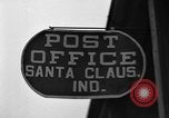 Standbild Kinder in der Werkstatt Santa Claus Indiana USA, 1936, aus Sekunde 20 historischem Filmmaterial Videoclip 65675073146