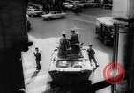 Immagine di La guerra si concluse Parigi Francia, 1963, secondo 19 filmato di repertorio 65675073161