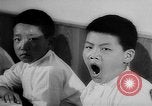 Immagine di I bambini tibetani Baden-Wurttemberg Germania, 1963, secondo 51 filmato di repertorio 65675073168