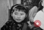 Immagine di I bambini tibetani Baden-Wurttemberg Germania, 1963, secondo 53 filmato di repertorio 65675073168