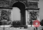 Image Défilé de libération Paris France, 1945, de la seconde 11 séquences d'archives historiques vidéo 65675073175