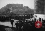 Image Défilé de libération Paris France, 1945, de la seconde 21 séquences d'archives historiques vidéo 65675073175