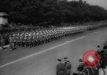 Image Défilé de libération Paris France, 1945, de la seconde 41 séquences d'archives historiques vidéo 65675073175