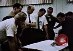 Image Les astronautes de la NASA dans la formation Cape Canaveral Florida USA, 1963, de la seconde 53 séquences d'archives historiques vidéo 65675073185