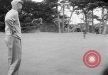 Standbild Präsident Dwight D Eisenhower spielt Golf Pebble Beach California USA, 1955, aus Sekunde 33 historischem Filmmaterial Videoclip 65675073187