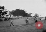 Standbild Präsident Dwight D Eisenhower spielt Golf Pebble Beach California USA, 1955, aus Sekunde 61 historischem Filmmaterial Videoclip 65675073187