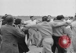 Standbild POW Rückführung Israel, 1957, aus Sekunde 19 historischem Filmmaterial Videoclip 65675073188