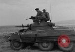 Standbild französischer Soldaten Meskiana Gemeinde Algerien, 1958, aus Sekunde 7 historischem Filmmaterial Videoclip 65675073189