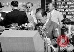 Standbild E Adlai Stevenson Newton Iowa USA, 1956, aus Sekunde 6 historischem Filmmaterial Videoclip 65675073190