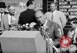 Standbild E Adlai Stevenson Newton Iowa USA, 1956, aus Sekunde 11 historischem Filmmaterial Videoclip 65675073190