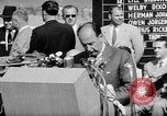 Standbild E Adlai Stevenson Newton Iowa USA, 1956, aus Sekunde 13 historischem Filmmaterial Videoclip 65675073190