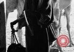 Standbild Öl bohren Algerien, 1958, aus Sekunde 40 historischem Filmmaterial Videoclip 65675073194