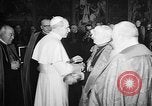 Immagine di Papa Pio XII Città del Vaticano Roma Italia, 1952, secondo 39 filmato di repertorio 65675073195