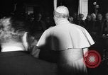 Immagine di Papa Pio XII Città del Vaticano Roma Italia, 1952, secondo 62 filmato di repertorio 65675073195