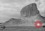Image Meharistes le Hoggar Algérie, 1954, de la seconde 8 séquences d'archives historiques vidéo 65675073200