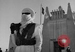 Image Meharistes le Hoggar Algérie, 1954, de la seconde 12 séquences d'archives historiques vidéo 65675073200