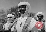 Image Meharistes le Hoggar Algérie, 1954, de la seconde 38 séquences d'archives historiques vidéo 65675073200