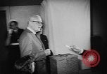 Immagine di Elezione Canada, 1957, secondo 43 filmato di repertorio 65675073201