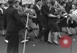 Immagine di I comunisti parade New York City USA, 1946, secondo 17 filmato di repertorio 65675073207