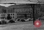 Standbild Staus und rush hour Washington DC USA, 1949, aus Sekunde 1 historischem Filmmaterial Videoclip 65675073231