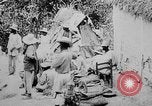 Immagine di Natives gamble Haiti West Indies, 1925, secondo 10 filmato di repertorio 65675073254