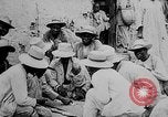 Immagine di Natives gamble Haiti West Indies, 1925, secondo 16 filmato di repertorio 65675073254