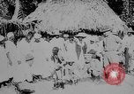Immagine di Natives gamble Haiti West Indies, 1925, secondo 27 filmato di repertorio 65675073254
