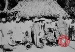Immagine di Natives gamble Haiti West Indies, 1925, secondo 40 filmato di repertorio 65675073254