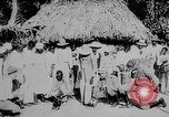 Immagine di Natives gamble Haiti West Indies, 1925, secondo 43 filmato di repertorio 65675073254