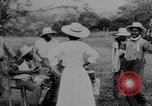 Immagine di Ad Haiti i civili Haiti West Indies, 1925, secondo 28 filmato di repertorio 65675073257