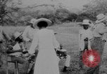 Immagine di Ad Haiti i civili Haiti West Indies, 1925, secondo 29 filmato di repertorio 65675073257