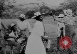 Immagine di Ad Haiti i civili Haiti West Indies, 1925, secondo 33 filmato di repertorio 65675073257