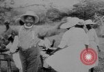 Immagine di Ad Haiti i civili Haiti West Indies, 1925, secondo 41 filmato di repertorio 65675073257