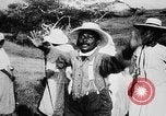 Immagine di Ad Haiti i civili Haiti West Indies, 1925, secondo 55 filmato di repertorio 65675073257