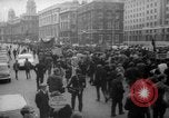Image Manifestation contre la guerre du Vietnam London England Royaume-Uni, 1967, de la seconde 34 séquences d'archives historiques vidéo 65675073275