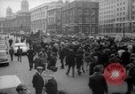 Image Manifestation contre la guerre du Vietnam London England Royaume-Uni, 1967, de la seconde 35 séquences d'archives historiques vidéo 65675073275