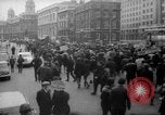 Image Manifestation contre la guerre du Vietnam London England Royaume-Uni, 1967, de la seconde 36 séquences d'archives historiques vidéo 65675073275
