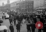 Image Manifestation contre la guerre du Vietnam London England Royaume-Uni, 1967, de la seconde 37 séquences d'archives historiques vidéo 65675073275