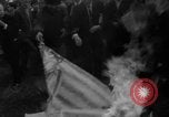 Image Rallye en Espagne contre l'intervention américaine au Vietnam Madrid Espagne, 1967, de la seconde 20 séquences d'archives historiques vidéo 65675073276