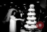 Standbild Elvis Presley heiratet Priscilla Beaulieu Ann Las Vegas Nevada USA, 1967, aus Sekunde 6 historischem Filmmaterial Videoclip 65675073282