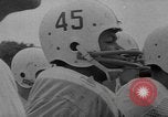 Image pratique de football Alabama United States USA, 1967, de la seconde 22 séquences d'archives historiques vidéo 65675073283